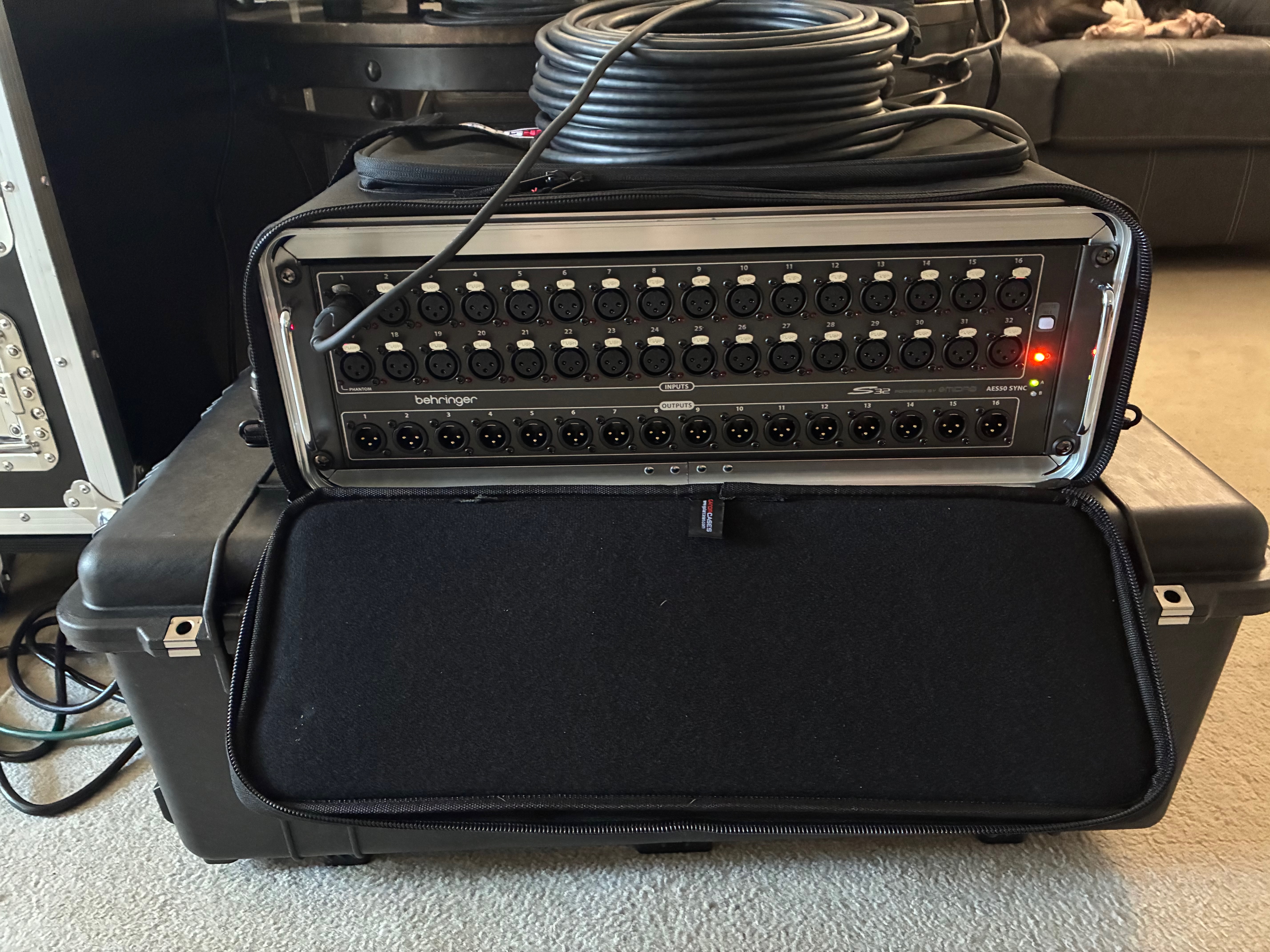 PMG Behringer S32 digital stagebox
